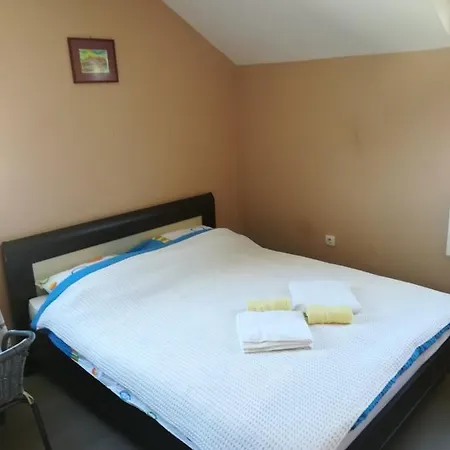 Zen Apartman *